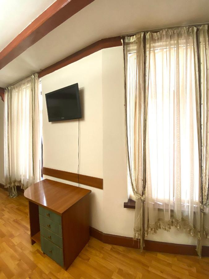 Квартира Подобово В Центрі На Вулиці Проспект Свободи 7 Lviv Extérieur photo