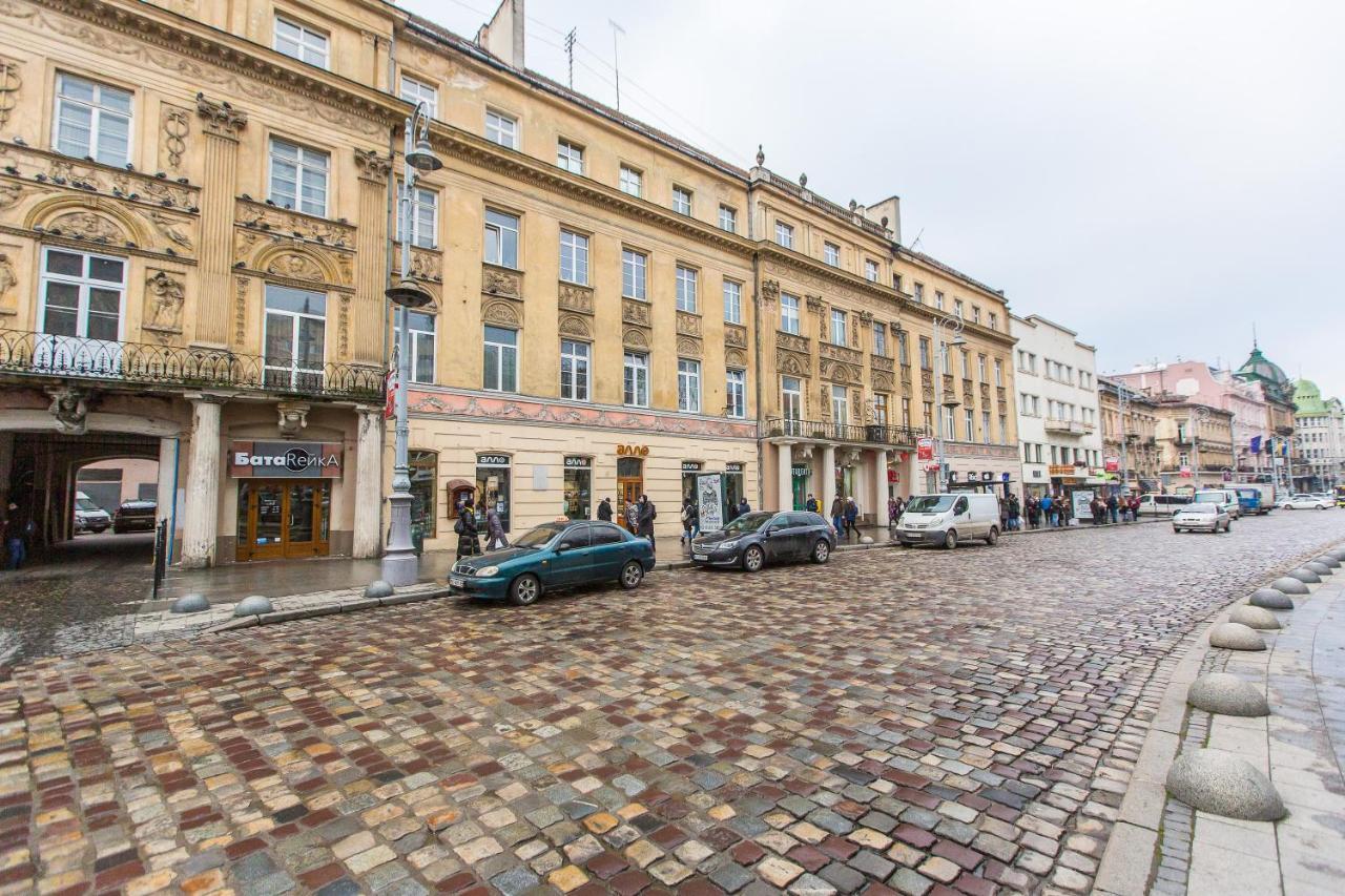 Квартира Подобово В Центрі На Вулиці Проспект Свободи 7 Lviv Extérieur photo