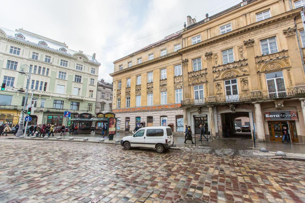 Квартира Подобово В Центрі На Вулиці Проспект Свободи 7 Lviv Extérieur photo